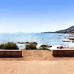 شقة فندقية Creste E Mare 3*