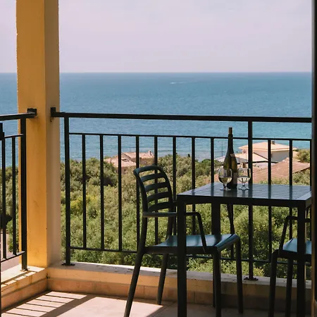 Apartahotel Creste E Mare 2*