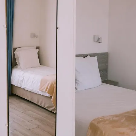 Creste E Mare Apart Otel