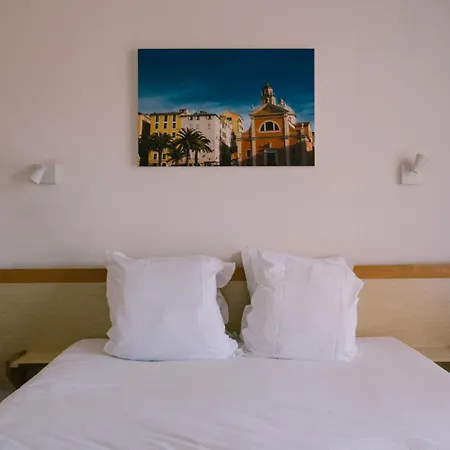 Apart Otel Creste E Mare 2*