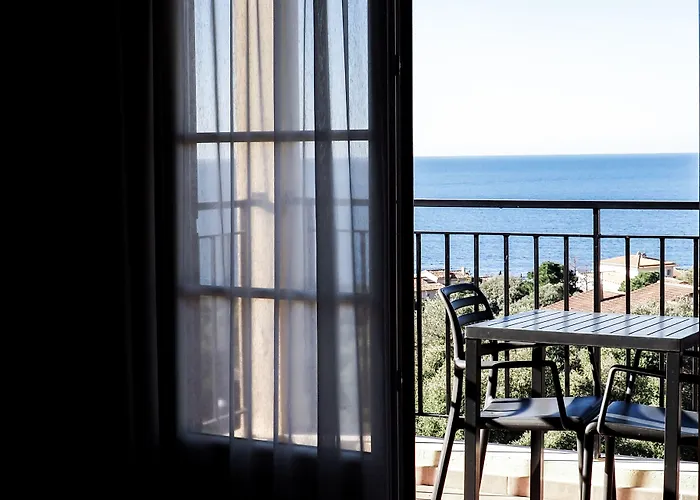 Creste E Mare 아파트호텔 3*